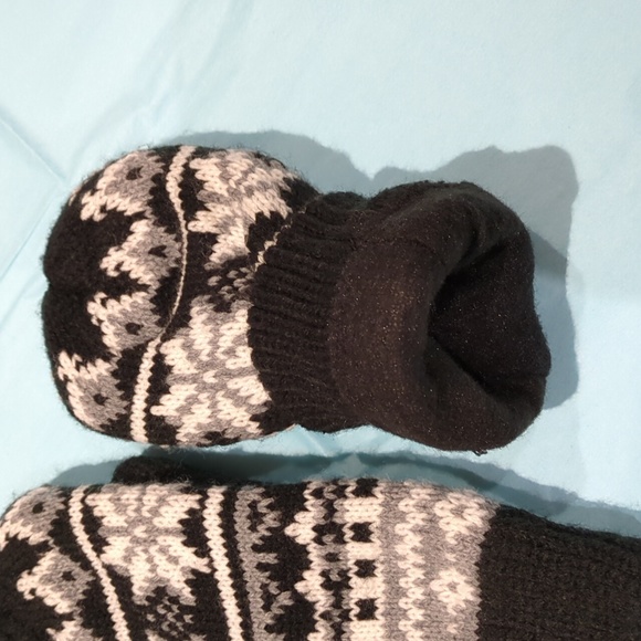 Mix&Match 3/$25 ❄️ Girl's Warm Lined Mittens - Picture 4 of 5